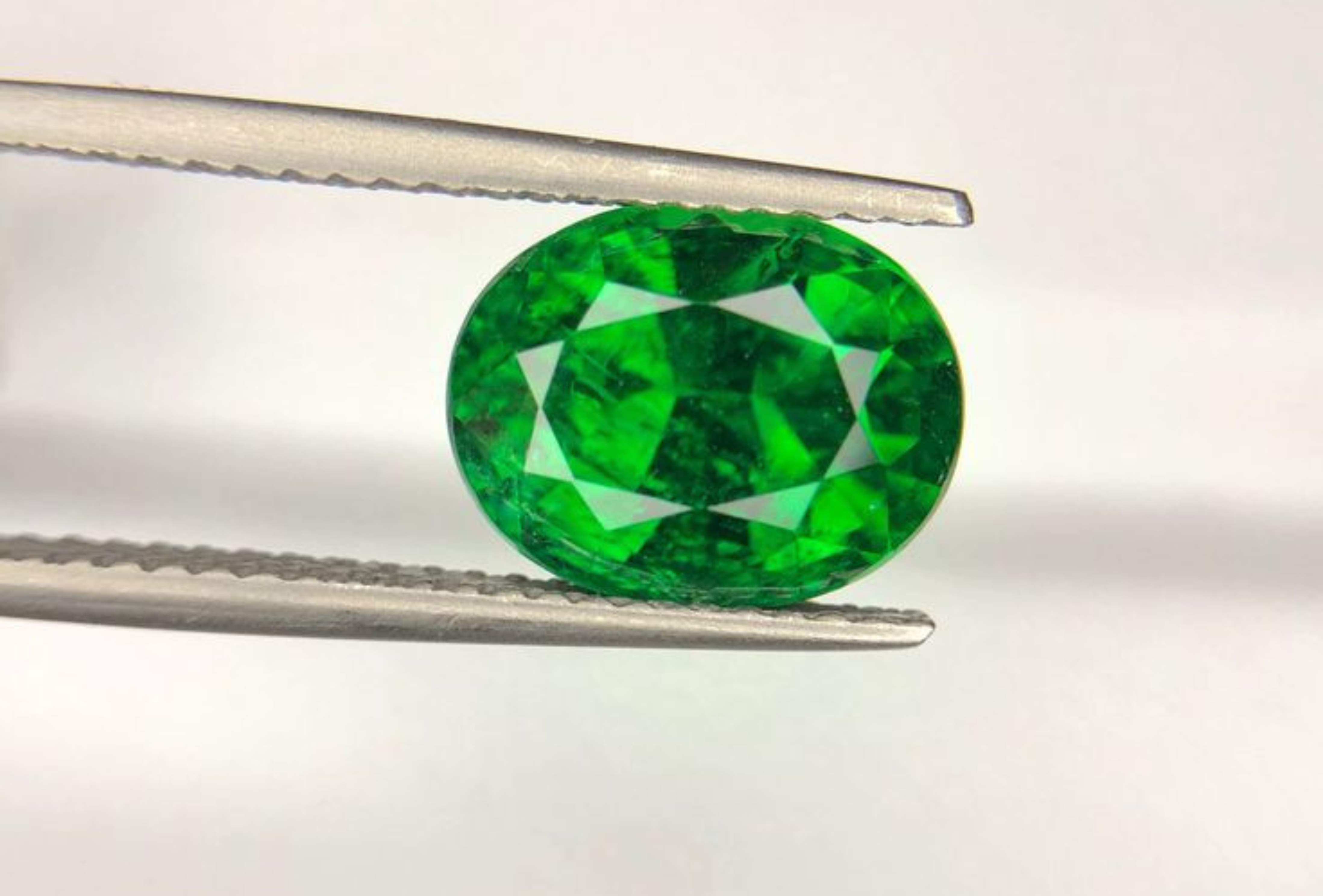  Tsavorite